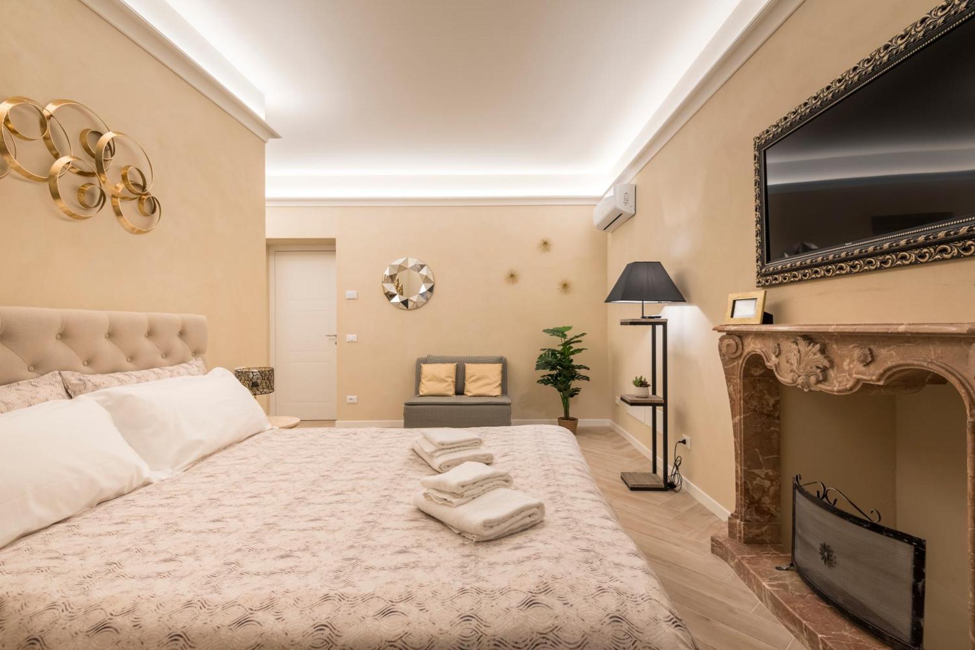 Golden Chic - Citta Alta Bérgamo Exterior foto
