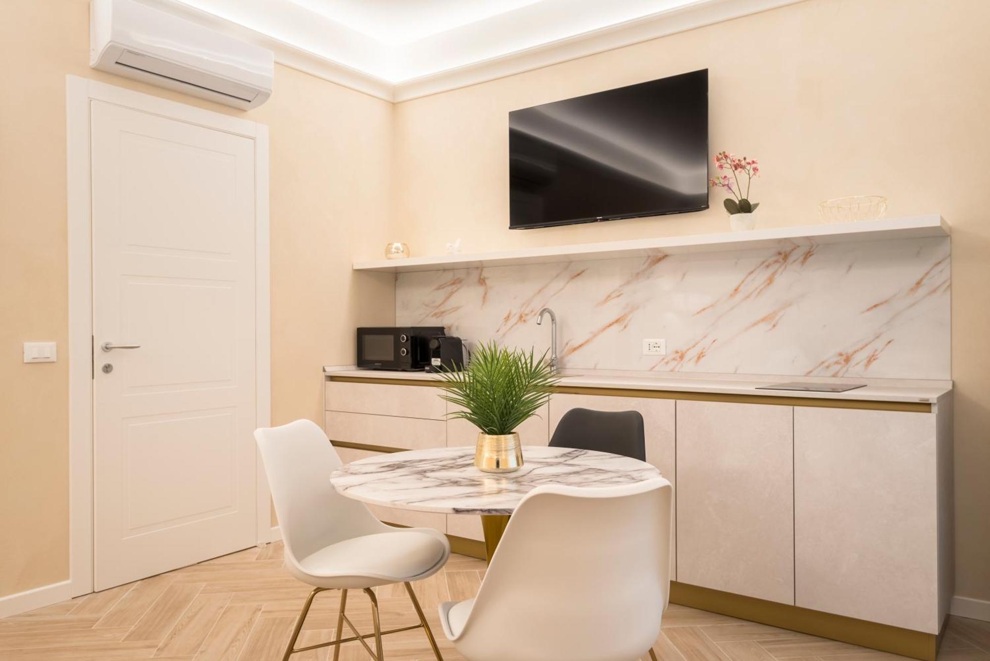 Golden Chic - Citta Alta Bérgamo Quarto foto
