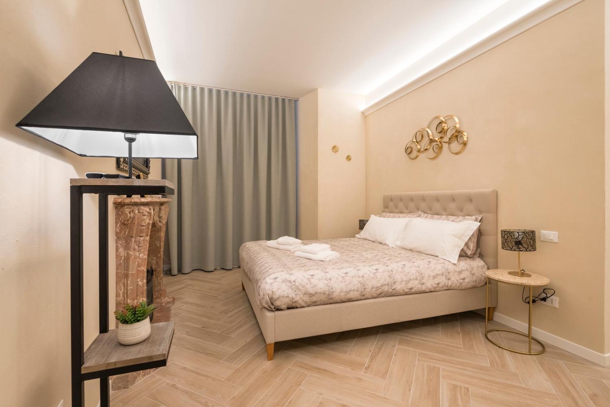 Golden Chic - Citta Alta Bérgamo Quarto foto